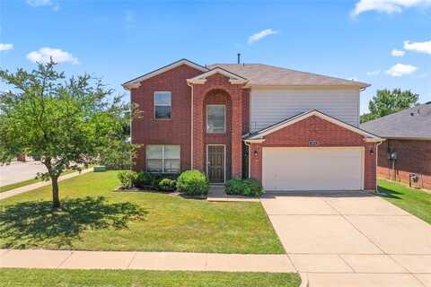 1816 Two Hawks Drive, Fort Worth, TX 76131