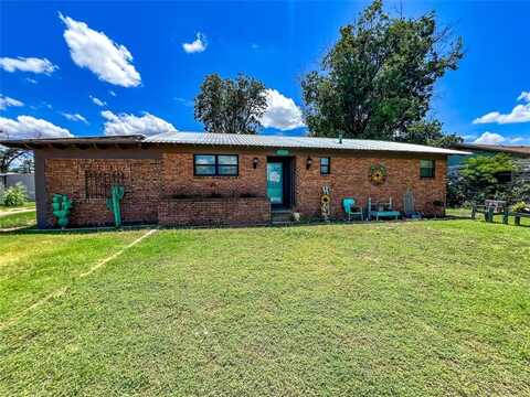 405 5th Avenue, Rochester, TX 79544