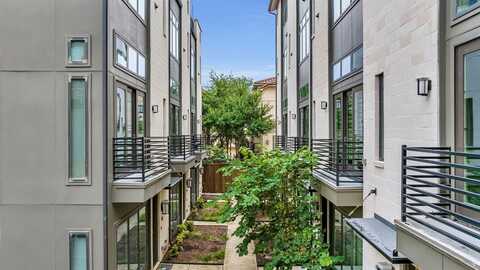 3200 Ross Avenue, Dallas, TX 75204