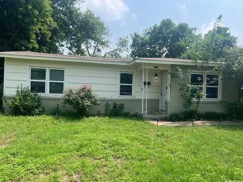 4244 Asbury Avenue, Fort Worth, TX 76119