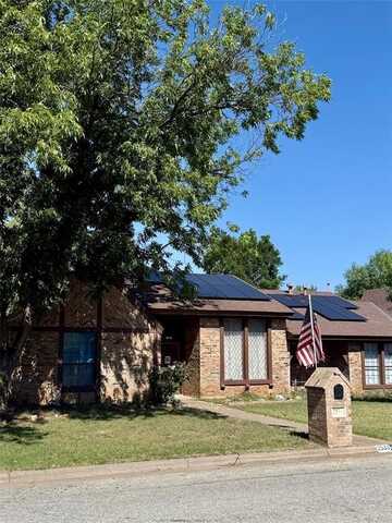 2533 Woodlake Drive, Abilene, TX 79606