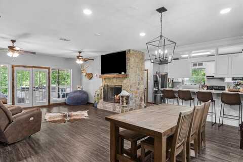 200 County Road 1574, Alba, TX 75410