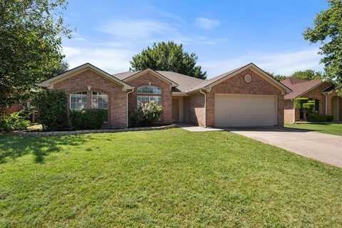 1610 Crestmeadow Lane, Mansfield, TX 76063