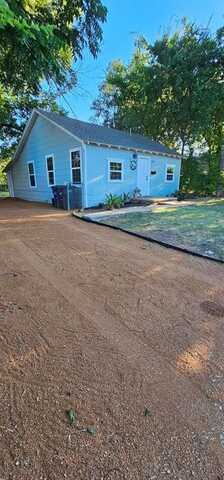 1321 W Hammond Street, Fort Worth, TX 76115