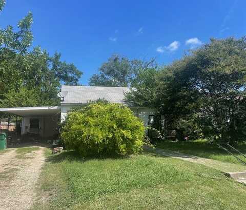 1509 E Texas Avenue, Mart, TX 76664