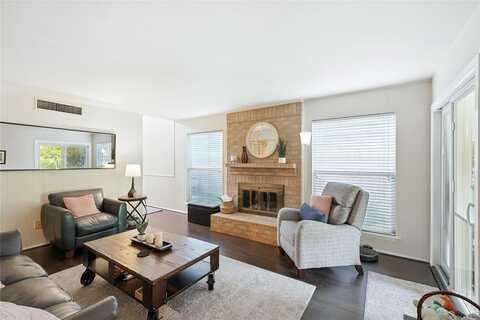 2618 Via Los Altos, Carrollton, TX 75006