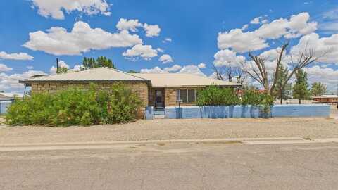 1201 W 8th St, Pecos, TX 79772