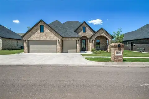 11525 NW 102 Street, Yukon, OK 73099