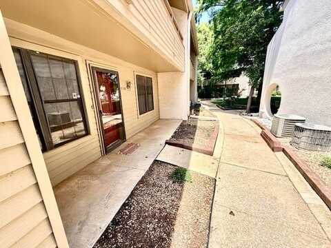 11120 N Stratford Drive, Oklahoma City, OK 73120
