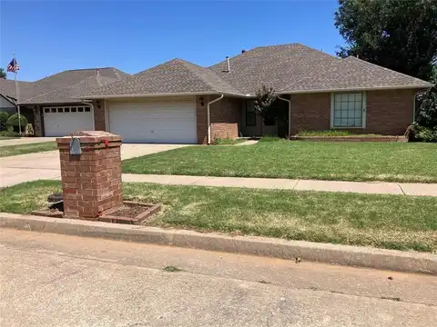 10323 HAVEN Circle, Midwest City, OK 73130
