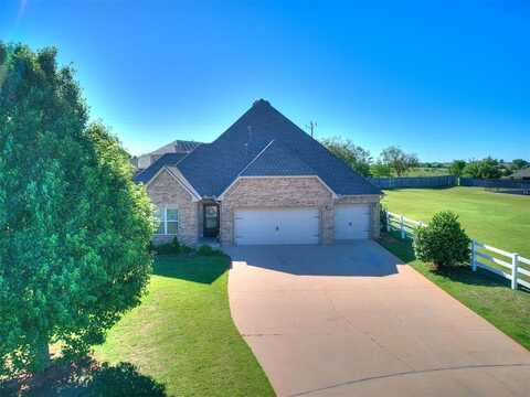 17200 Hardwood Place, Edmond, OK 73012