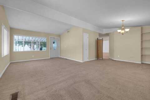 1212 H Street, Ramona, CA 92065