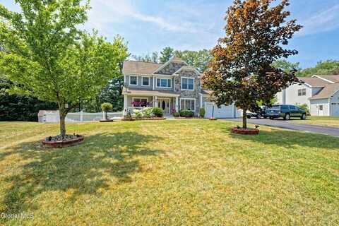 17 Stablegate Drive, Clifton Park, NY 12065