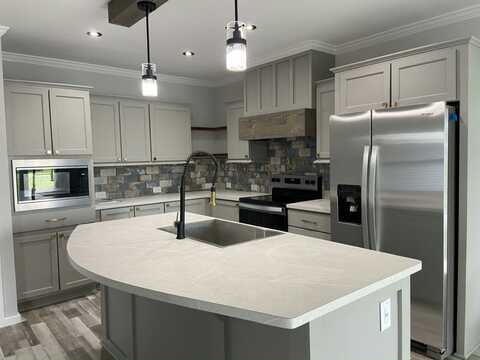 7300 20th Street, Vero Beach, FL 32966