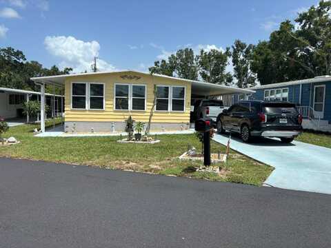 7 Greenhaven Dr E, Dundee, FL 33838