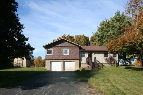 4 Eden Lane, Champlain, NY 12919
