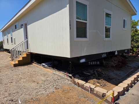 13162 Hwy 8 Bus, El Cajon, CA 92021