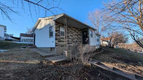 1107 Elm St, Atlantic, IA 50022