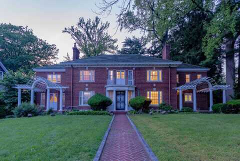 26 Overlok circle, New Rochelle, NY 10804