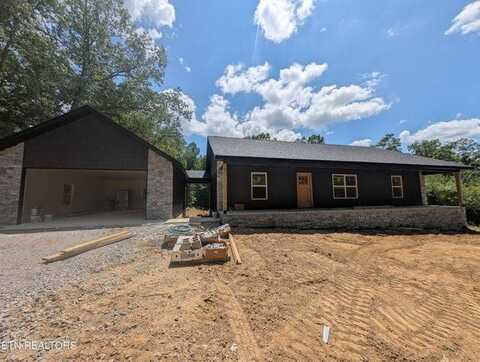 2759 Banner Springs Rd, Jamestown, TN 38556