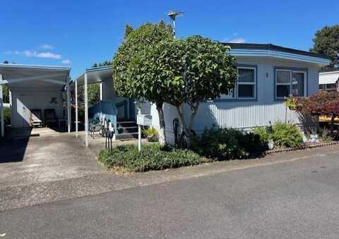 4424 SE ROETHE RD, MILWAUKIE, OR 97267