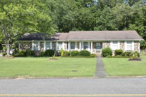 920 E Tomahawk Trl, Gadsden, AL 35903