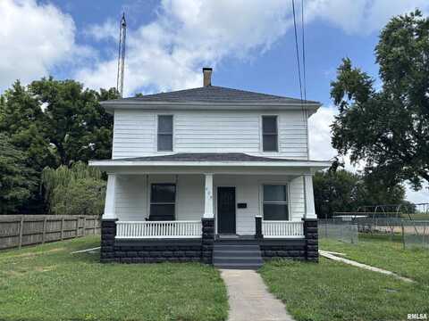 209 E DODDS Street, Divernon, IL 62530