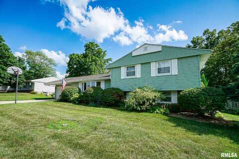 2800 W BACON Drive, Peoria, IL 61614