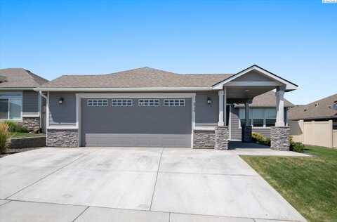 3724 S Taft Place, Kennewick, WA 99338