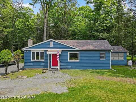 225 Creek Road, Greentown, PA 18426