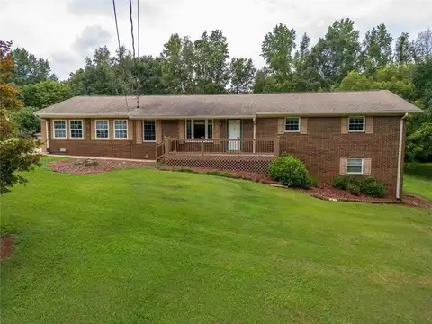 5025 Pleasant View Circle, Gainesville, GA 30504