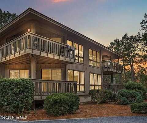 235 Foxkroft Drive, Foxfire Village, NC 27281