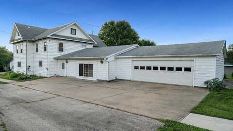 303 N Stanton, DAVIS, IL 61019