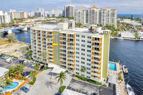 2900 NE 30th St, Fort Lauderdale, FL 33306