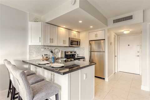 2900 NE 30th St, Fort Lauderdale, FL 33306