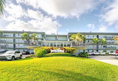 9440 SW 8th St, Boca Raton, FL 33428