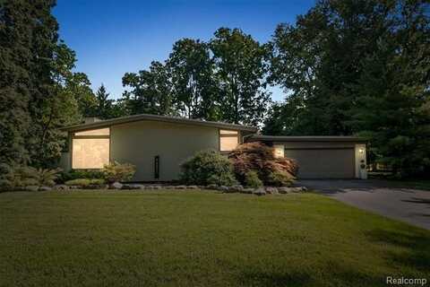 921 Arden Lane, Birmingham, MI 48009