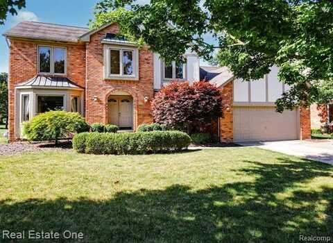 3377 Charlwood Drive, Rochester Hills, MI 48306