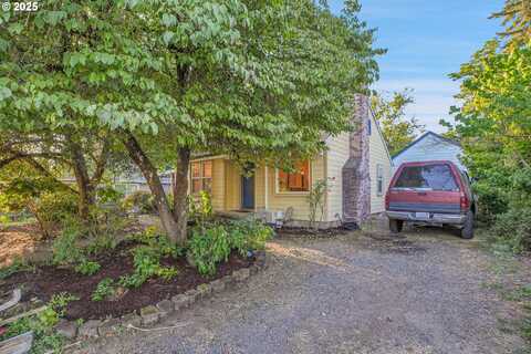 953 G ST, Washougal, WA 98671