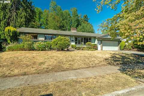 1230 WINDSOR DR, Gladstone, OR 97027