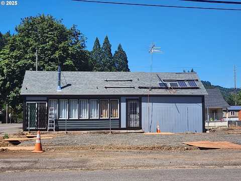434 S CEDAR ST, Drain, OR 97435