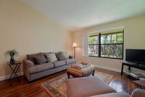 13095 Belhaven Court, Wellington, FL 33414