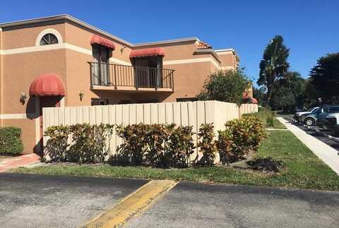 6142 Seven Springs Boulevard, Greenacres, FL 33463