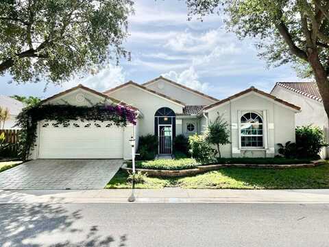 1076 Siena Oaks Circle E, Palm Beach Gardens, FL 33410