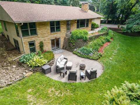 1429 Skiles Lane, Arden Hills, MN 55112