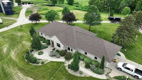 2068 Millersburg Boulevard W, Frost, MN 55019