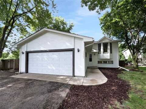 13343 91st Place N, Maple Grove, MN 55369