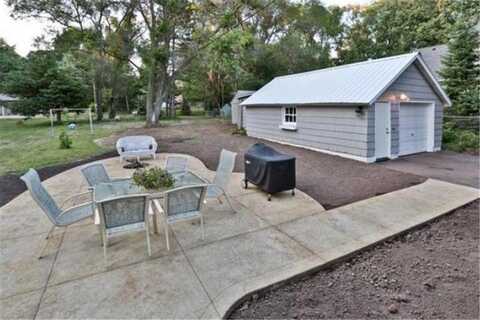 723 Laurel Avenue, Hudson, WI 54016