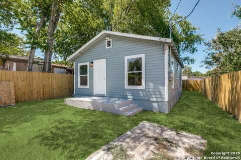2017 Lyons St, San Antonio, TX 78207