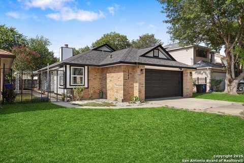 3042 Wood Cir, San Antonio, TX 78251